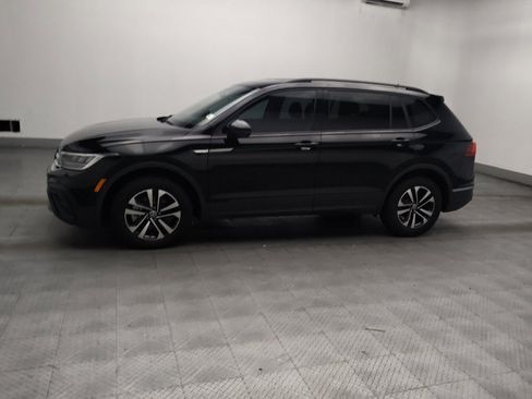 Used 2024 Volkswagen Tiguan S FWD image 2