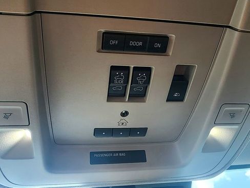 Used 2018 GMC Sierra 1500 SLT image 31