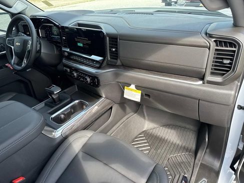 New 2026 Chevrolet Silverado 1500 LTZ w/ LTZ Premium Texas Edition AWD/4WD image 13