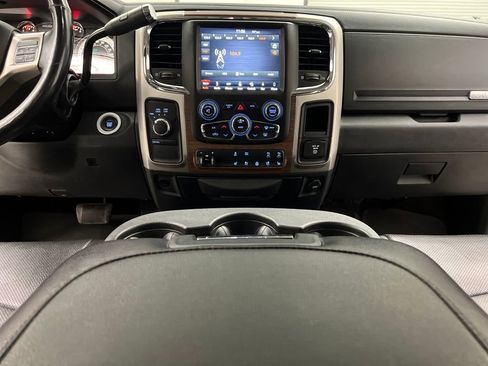 Used 2018 RAM 2500 Laramie image 35