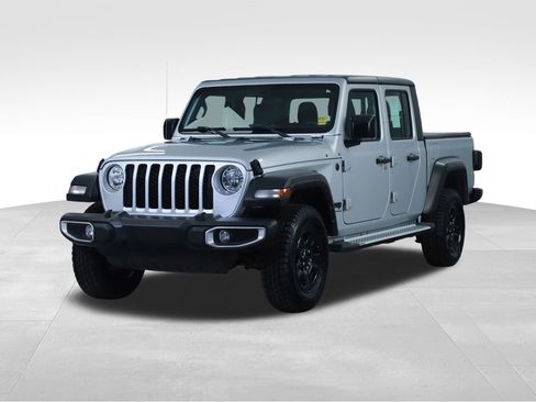 Used 2023 Jeep Gladiator Sport image 8