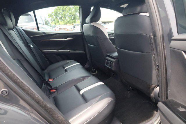 Used 2025 Toyota Camry SE FWD image 22
