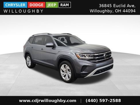Used 2021 Volkswagen Atlas SE w/ Panoramic Sunroof Package AWD/4WD image 3