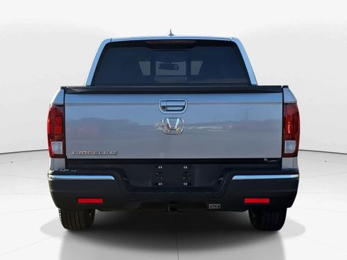 Used 2019 Honda Ridgeline RTL-T image 6