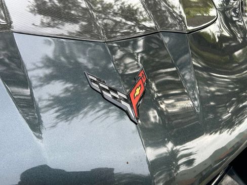 Used 2021 Chevrolet Corvette Stingray Coupe w/ 1LT RWD image 26