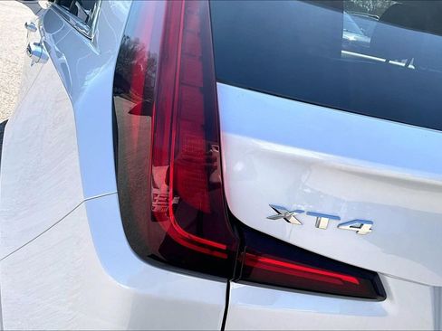 Used 2019 Cadillac XT4 Luxury w/ Trailering Package FWD image 23