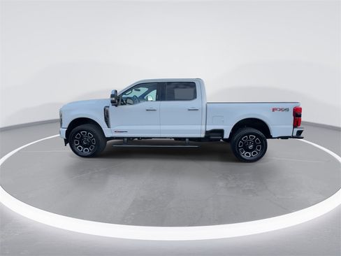 Used 2024 Ford F350 Platinum image 5