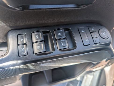 Used 2018 Chevrolet Silverado 2500 LTZ image 11