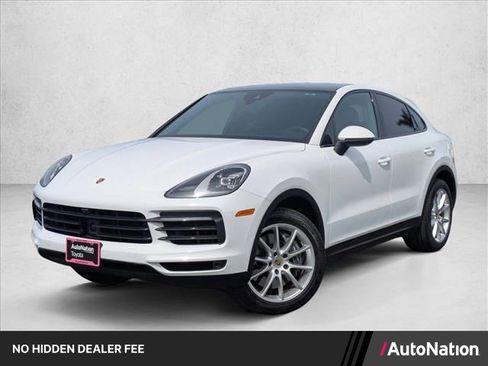 Used 2021 Porsche Cayenne Coupe AWD/4WD image 1
