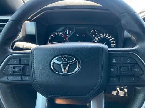 Used 2025 Toyota Tundra SR5 AWD/4WD image 19