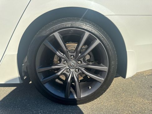 Used 2018 Acura TLX V6 w/ Technology & A-SPEC Pkg image 19