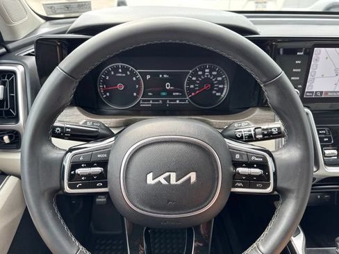 Used 2023 Kia Sorento S w/ Panoramic Sunroof Package AWD/4WD image 20