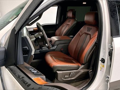 Used 2019 Ford F150 King Ranch w/ Equipment Group 601A Luxury image 15