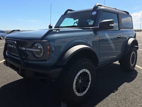 Certified 2021 Ford Bronco Badlands AWD/4WD image 3