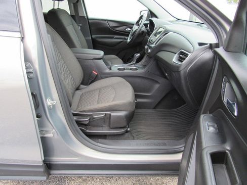 Used 2019 Chevrolet Equinox LT AWD/4WD image 13