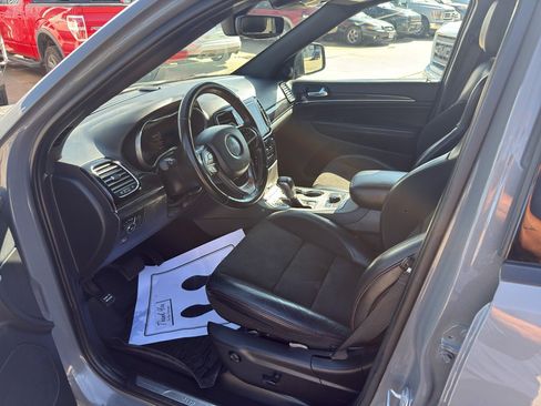 Used 2020 Jeep Grand Cherokee Trailhawk AWD/4WD image 6