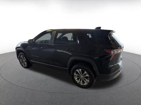 Used 2025 Chevrolet Equinox LT image 12