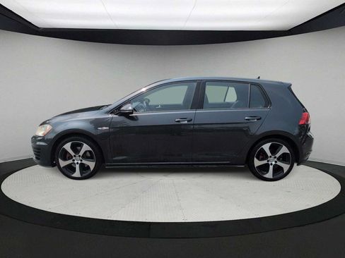 Used 2015 Volkswagen Golf 4-Door FWD image 5