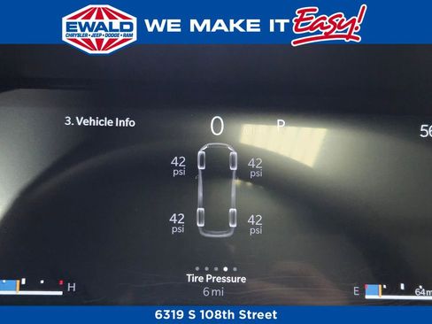 New 2025 Jeep Grand Cherokee L Limited w/ Luxury Tech Group II image 24