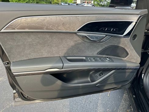 New 2025 Audi A8 L 3.0T image 11