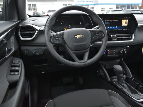 New 2026 Chevrolet TrailBlazer LT image 17