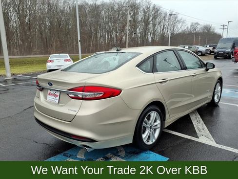 Used 2018 Ford Fusion S image 4