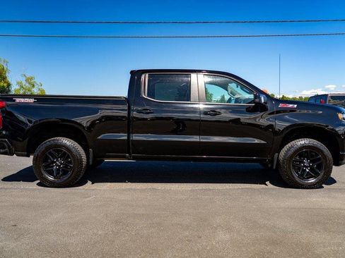 Used 2021 Chevrolet Silverado 1500 LT Trail Boss w/ Convenience Package II AWD/4WD image 8