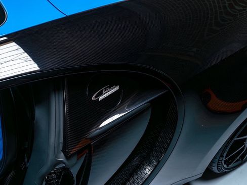 Used 2023 Bugatti Chiron Super Sport image 34