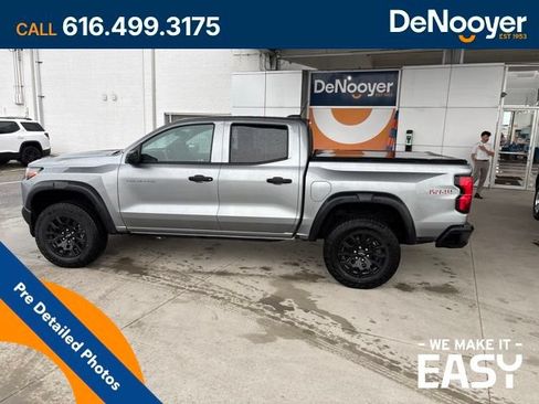 Used 2024 Chevrolet Colorado Trail Boss w/ Advanced Trailering Package AWD/4WD image 1