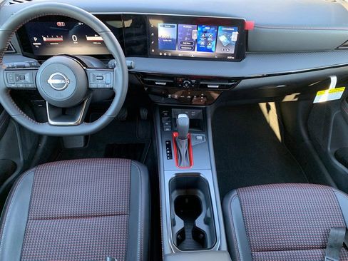 New 2026 Nissan Kicks SR image 11