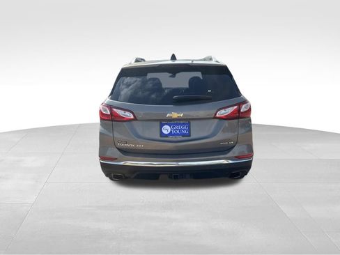 Used 2018 Chevrolet Equinox LT w/ Sun & Infotainment Package AWD/4WD image 7