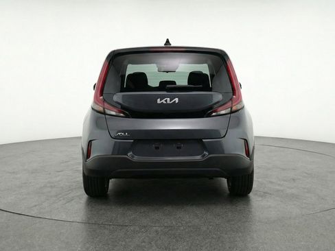 Used 2025 Kia Soul LX w/ LX Technology Package image 7
