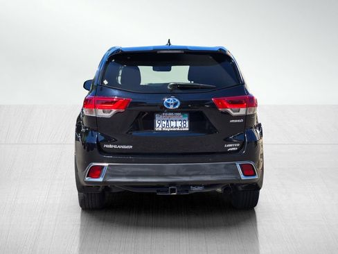 Used 2019 Toyota Highlander Limited AWD/4WD image 6