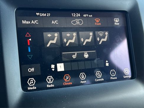 Used 2019 Jeep Cherokee Latitude Plus image 26