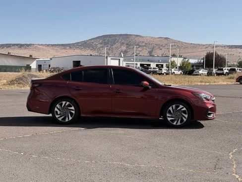 Used 2025 Subaru Legacy Limited AWD/4WD image 6
