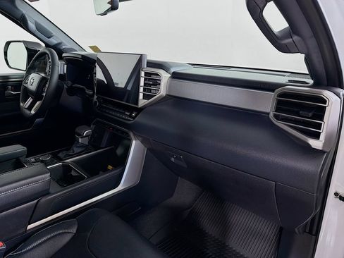 New 2026 Toyota Tundra Limited AWD/4WD image 24