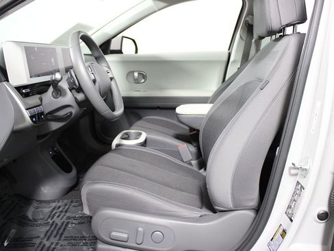 Used 2024 Hyundai Ioniq 5 SEL image 8