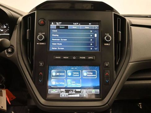 Used 2025 Subaru Crosstrek 2.0i AWD/4WD image 13