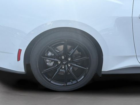 Used 2025 Ford Mustang GT Premium RWD image 50