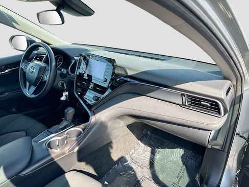 Used 2024 Toyota Camry LE FWD image 13