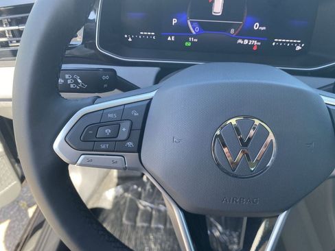 New 2026 Volkswagen Jetta SE FWD image 20