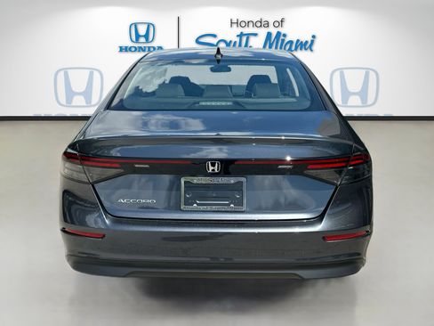New 2025 Honda Accord LX image 5