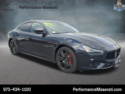 Used 2023 Maserati Ghibli Modena Q4 AWD/4WD image 1