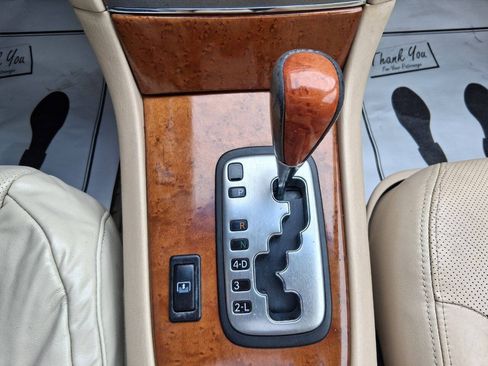 Used 2005 Lexus ES 330 FWD image 15