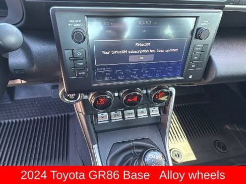 Used 2024 Toyota GR86 RWD image 15