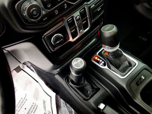 Used 2021 Jeep Gladiator Sport w/ Quick Order Package 24Q 80Th AWD/4WD image 16