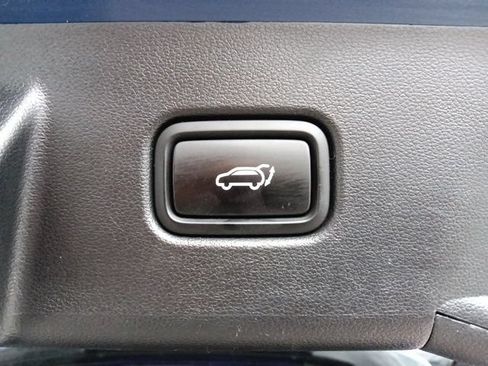 Used 2022 Hyundai Tucson Limited w/ Cargo Package FWD image 32