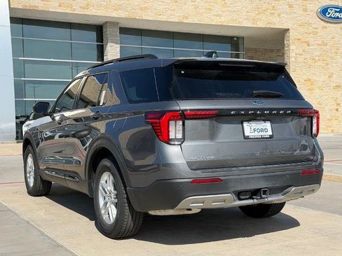 New 2026 Ford Explorer Active w/ Active Comfort Package RWD image 36