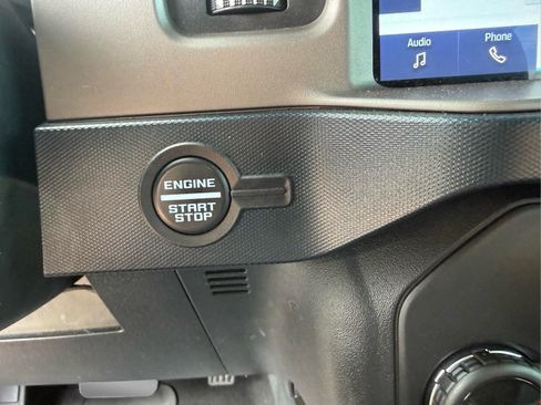 Used 2022 Ford Bronco Outer Banks AWD/4WD image 27