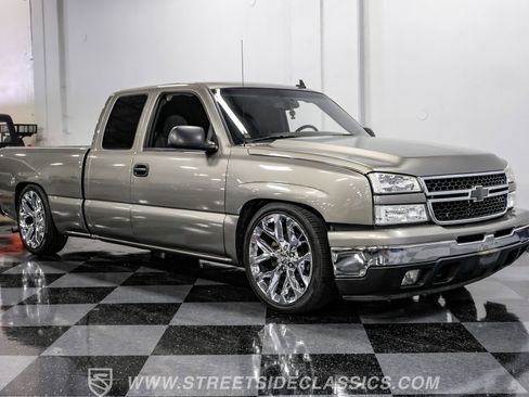 Used 2006 Chevrolet Silverado 1500 LT w/ Onstar Plus Package image 15